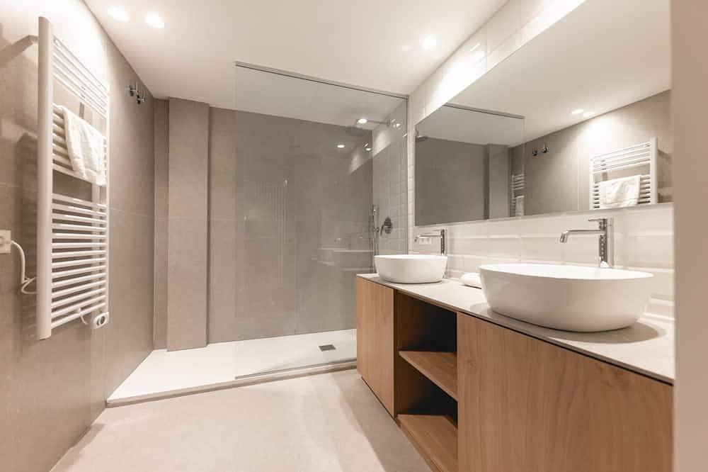 Hel lägenhet, Sirenes - Holiday Apartment Rental in Girona | Bravissimo in Girona, Gironès