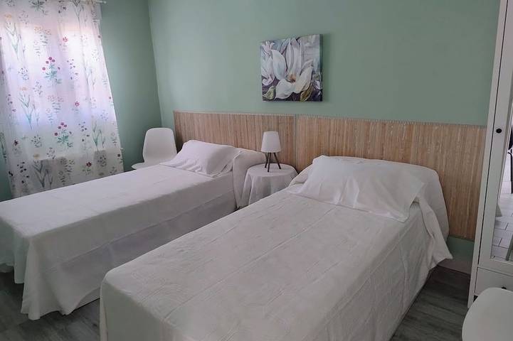 Casa de vacaciones para 14 personas, con jardín - 1