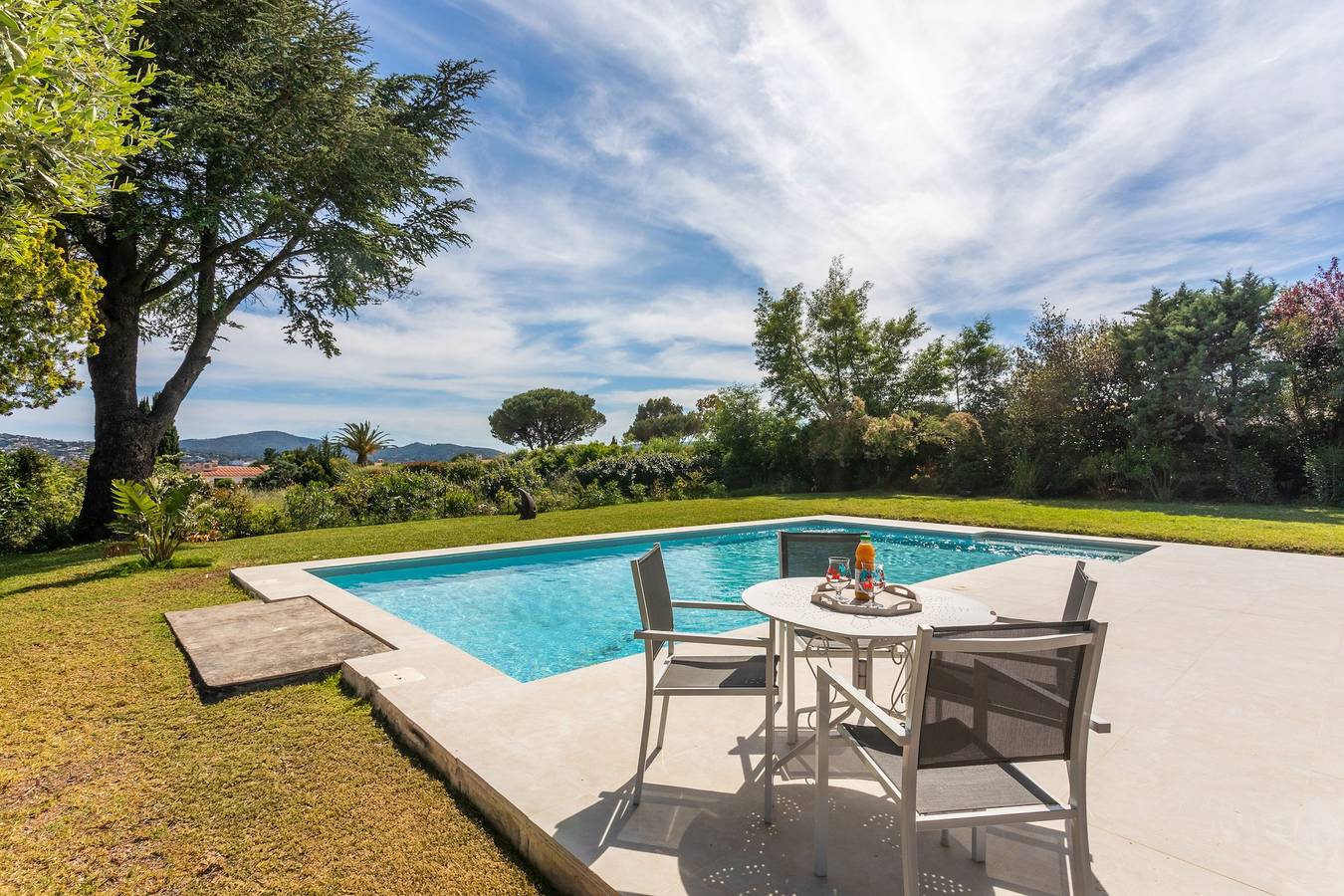 Villa 'Artemis' avec vue sur la mer, Wi-Fi et climatisation Grimaud in Grimaud, Côte méditerranéenne (France)
