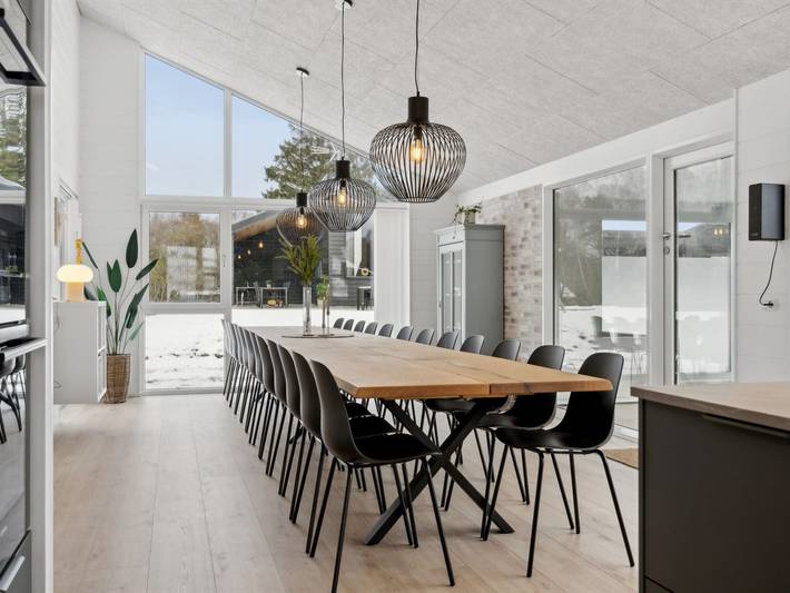 Ferienhaus für 22 Personen, mit Whirlpool und Terrasse sowie Pool und Sauna in Bønnerup Strand - 4