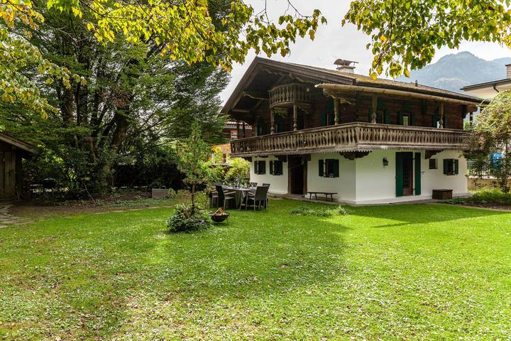 Ferienhaus für 9 Personen, mit Garten und Sauna