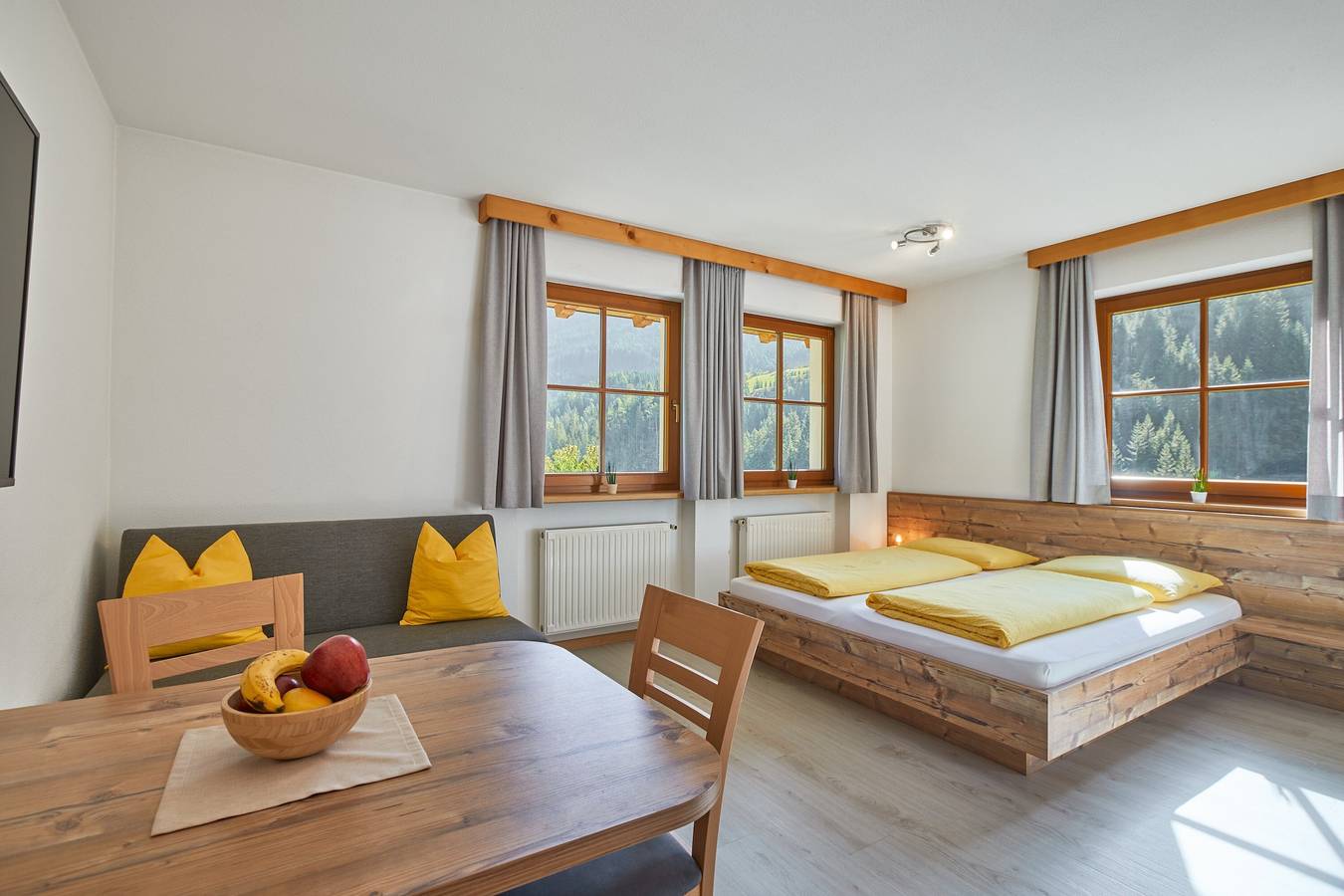 Ganzes Studio, Einzimmerwohnung "Jaufenspitze Blasighof" mit Bergblick, Wlan und Garten in Bichl (Ratschings), Ratschings