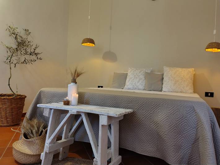 Vacation rental for 2 people, with yard in Southern Italy