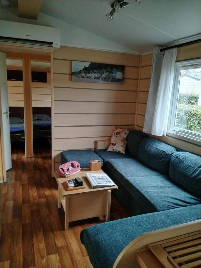 Parc de vacances pour 8 personnes, avec jacuzzi ainsi que jardin et piscine, adapté aux familles dans les Landes - 2