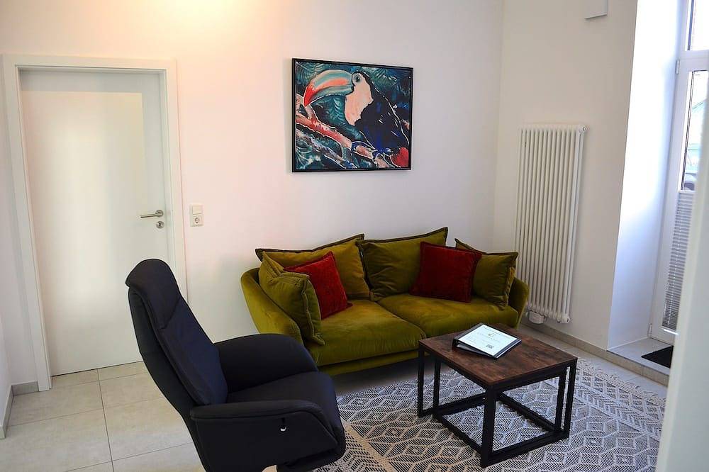 Entire apartment, Vacation apartment 11 Neermoor - Ferienwohnungen Citydomizil Leer, 15180 in Leer, East Friesland