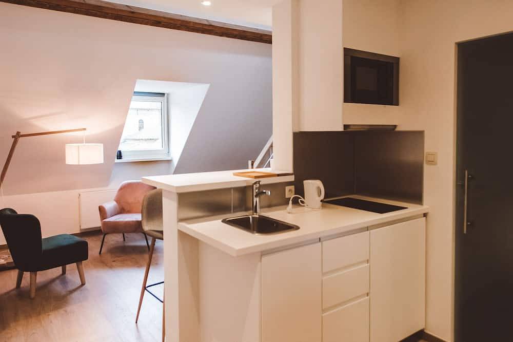 305. Charmant studio de luxe rénové. 305. Apparthôtel Centre ville in Nivelles, Province du Brabant wallon