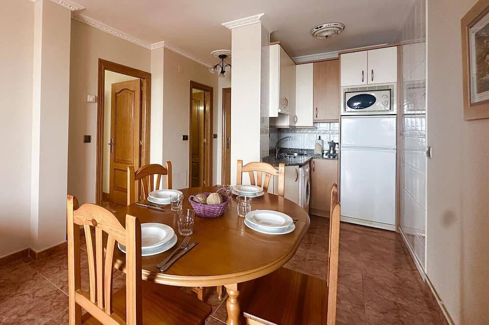 Ganze Wohnung, Apartamento en playa de Ris - Pineda 6608 in Noja, Kantabrische Küste