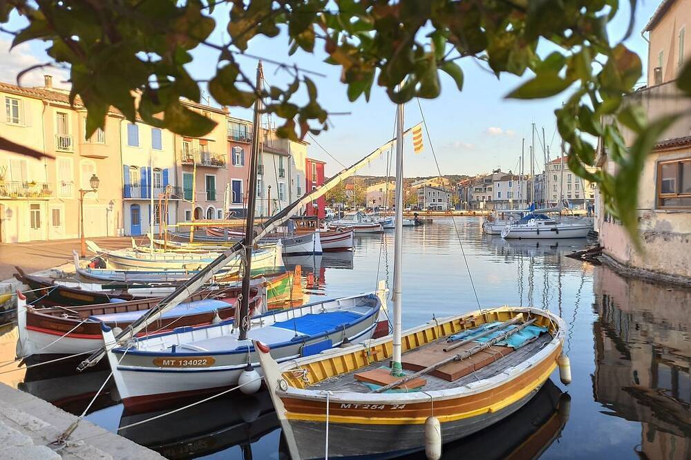 Entire apartment, Quiet apartment in Martigues, Venise Provencale equipped for 4 people in Martigues, Istres region