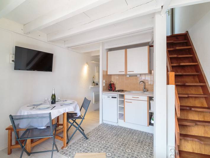 Gîte pour 4 personnes, avec terrasse dans Plage du Bureau - 3