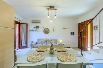 Villa mit pool für 6 Personen, mit Garten und Pool sowie Terrasse auf Sardinien