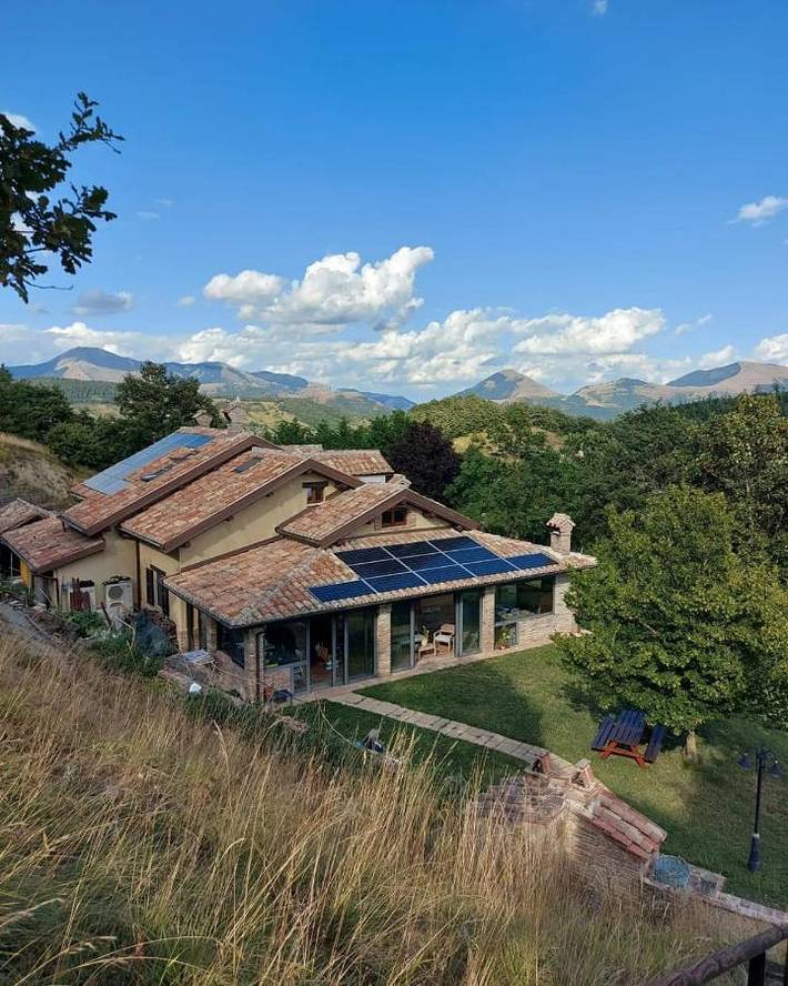 Chambre d’hôte pour 2 personnes, avec piscine ainsi que vue et jardin, animaux acceptés à Gubbio