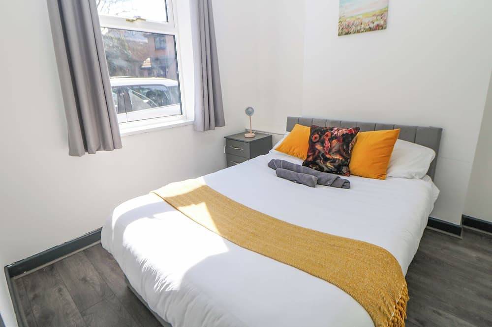 Potter'S Wheel, family friendly, with a garden in Hanley in Stoke-on-Trent, Midlands