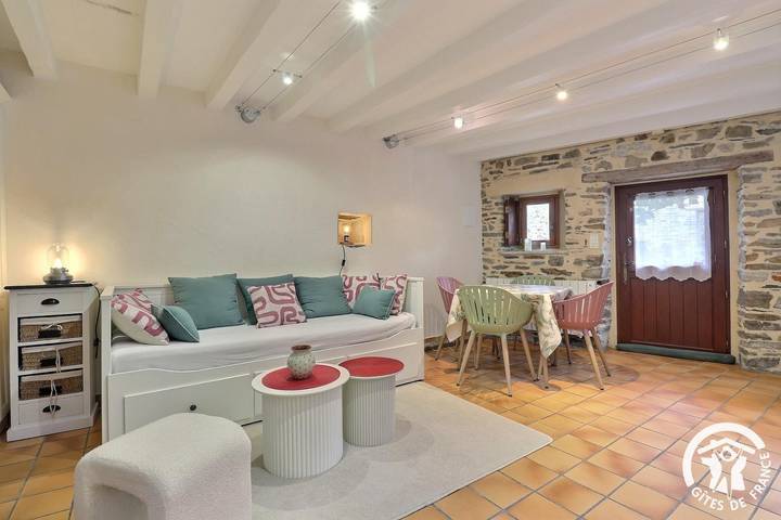 Gîte pour 4 personnes, avec piscine ainsi que jardin et terrasse, animaux acceptés à Redon - 4