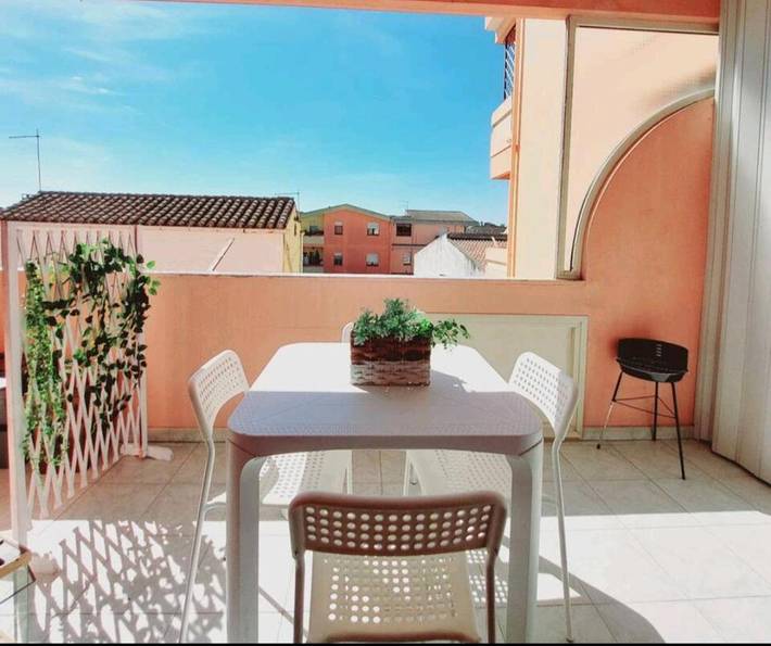 Appartamento per 4 persone, con balcone a Sestu