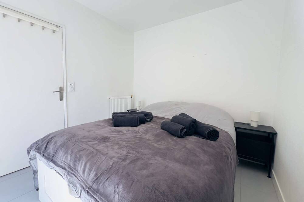 Maryvonne's House · 4 bedrooms · Southwest Terrace in Saint-Brieuc, Côte de Goëlo