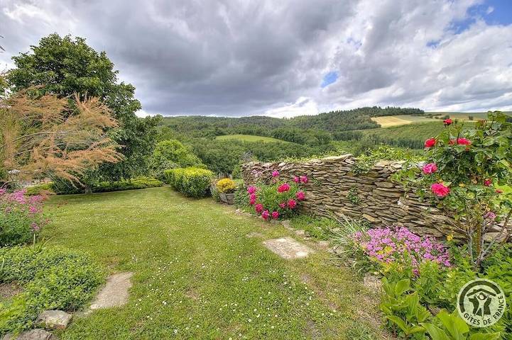 Location de vacances pour 8 personnes, avec jardin dans Longes - 4