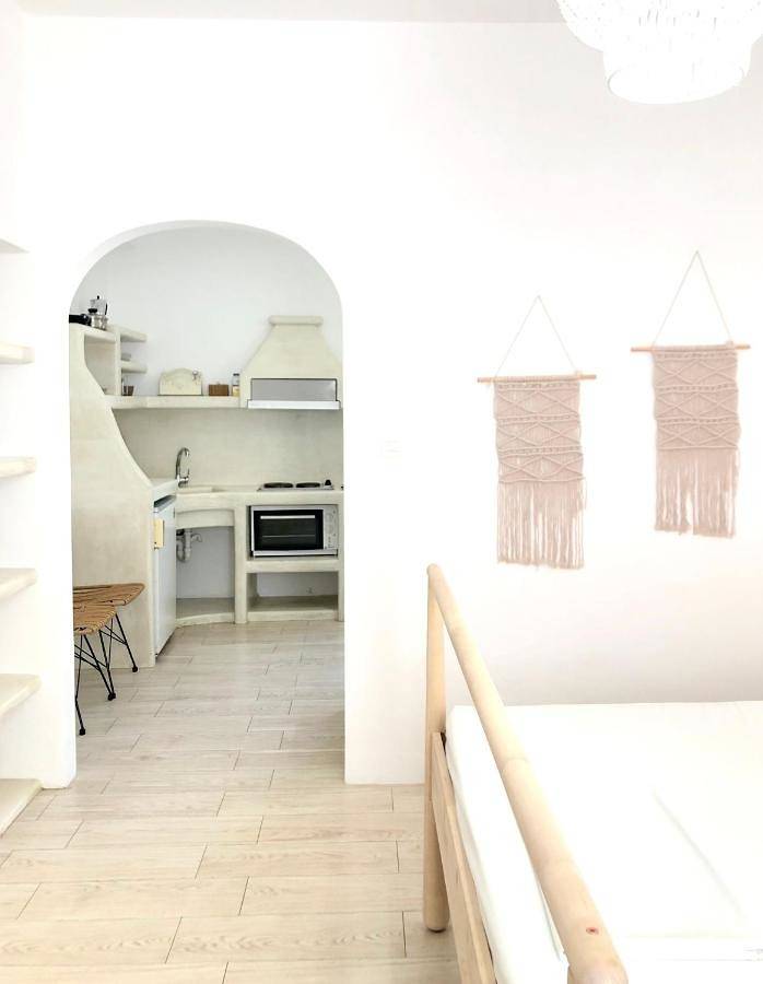 Gîte pour 3 personnes, avec Terrasse et Jardin dans Adamas - 2