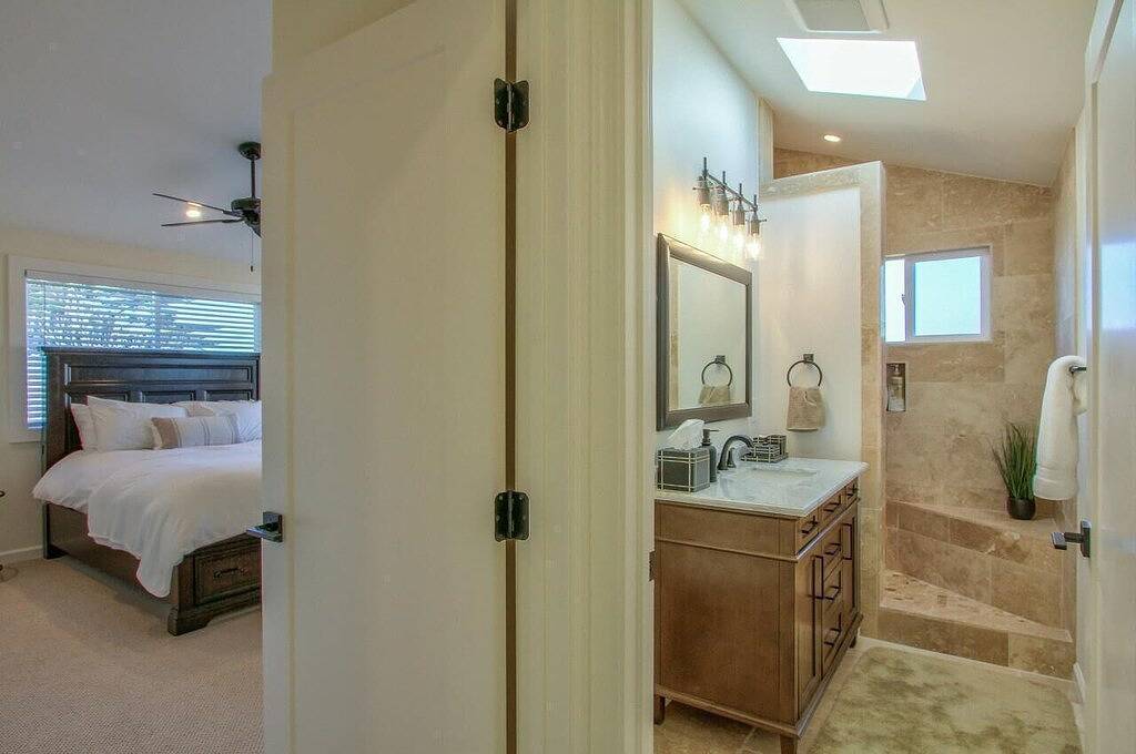 Monterey Bay Home Near Pebble Beach & Carmel with Putting Green & Ac 3Bed 2 Bath in Del Rey Oaks, Monterey County