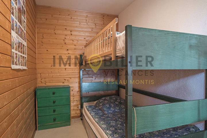 Ganze Wohnung, Charmant appartement de 3 pièces au 1er étage de l'immeuble \"Les Roches\" à proximité du centre du vi in Chandolin, Anniviers