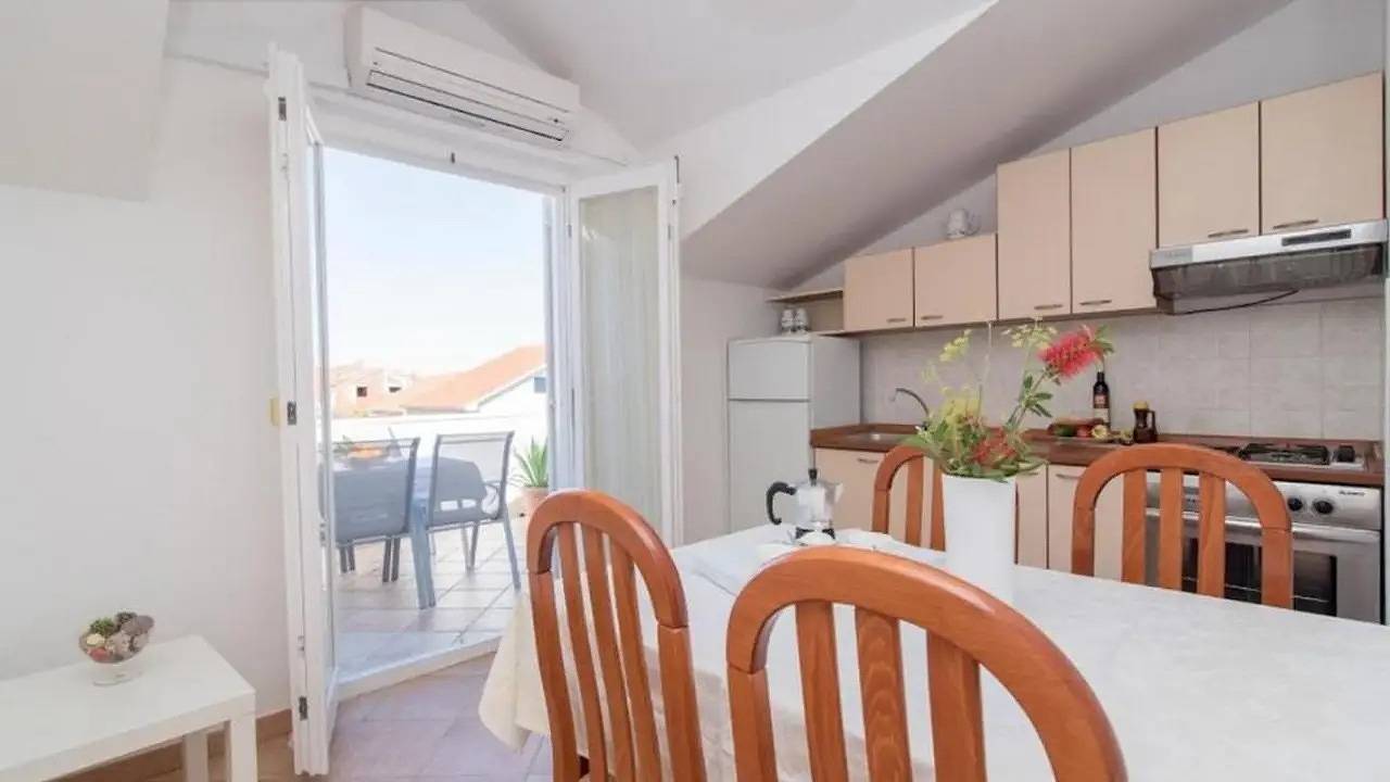 Apartamento vacacional entero, Ferienwohnung für 4 Personen (51 m²) in Supetar in Supetar, Brac