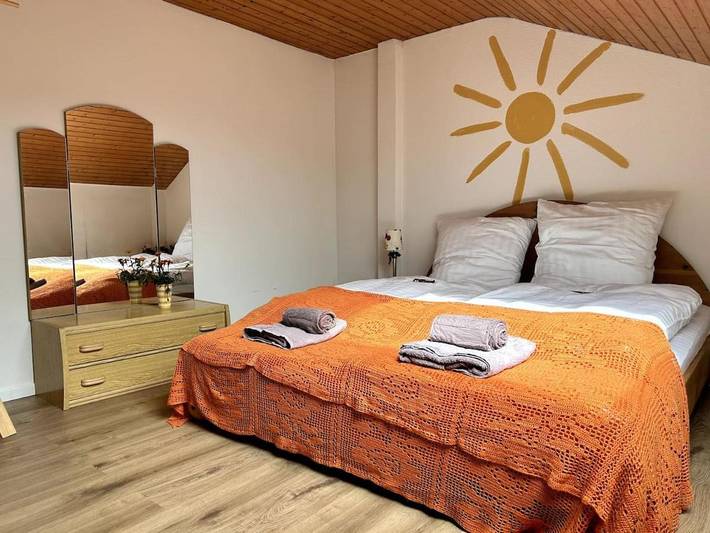 Ferienwohnung für 4 Personen, mit Balkon und Terrasse sowie Ausblick in Horb am Neckar