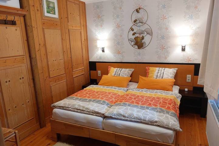 Gîte pour 7 personnes, avec terrasse, animaux acceptés dans Lubbecke - 2