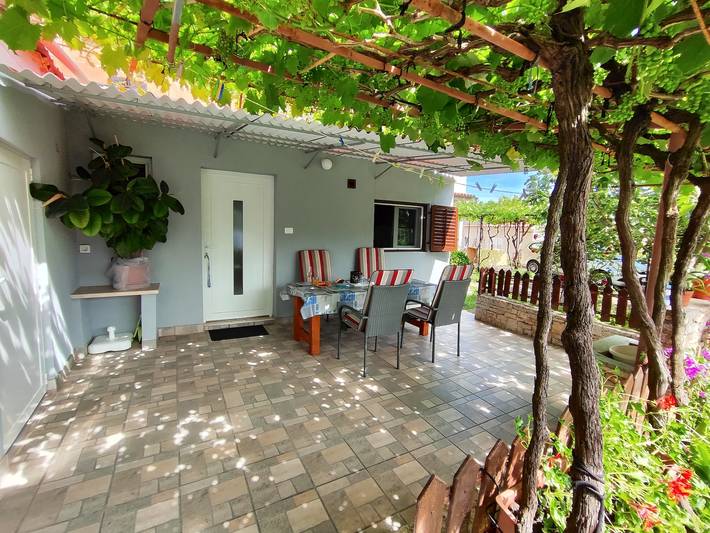Casa vacanza per 4 persone, con terrazza a Pula Croazia