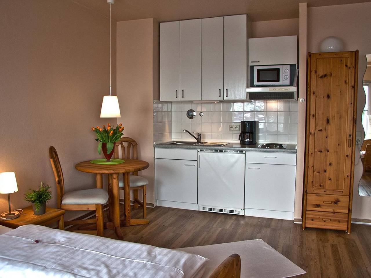 Ganze Ferienwohnung, Witt-Huus - Appartement, Dusche, Wc in Kieler Förde, Heikendorf