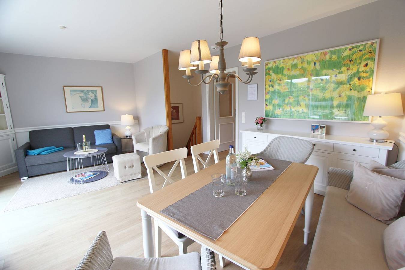 Ganze Wohnung, Hochwertig eingerichtetes Ferienappartement hinter den Dünen in Wenningstedt in Wenningstedt, Sylt