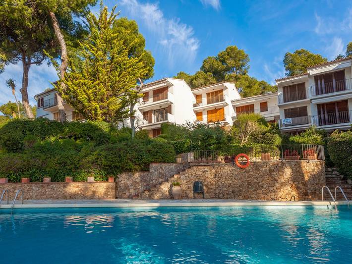 Apartamento de vacaciones para 4 personas, con piscina y jardín - 1