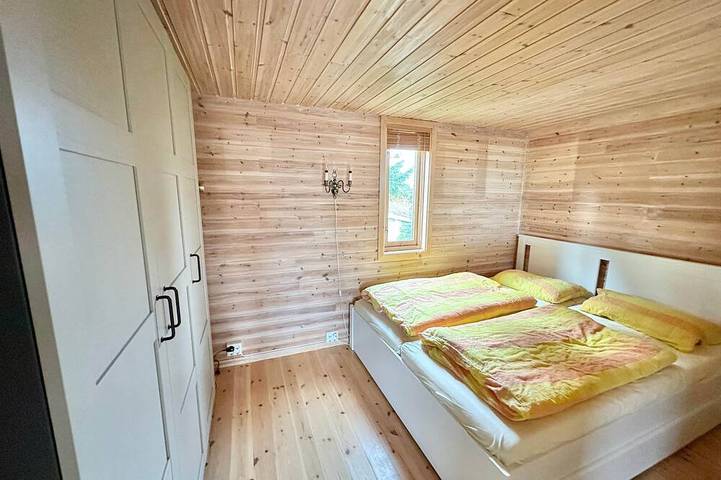 Ferienhaus für 6 Personen, mit Garten und Balkon in Austrheim - 2