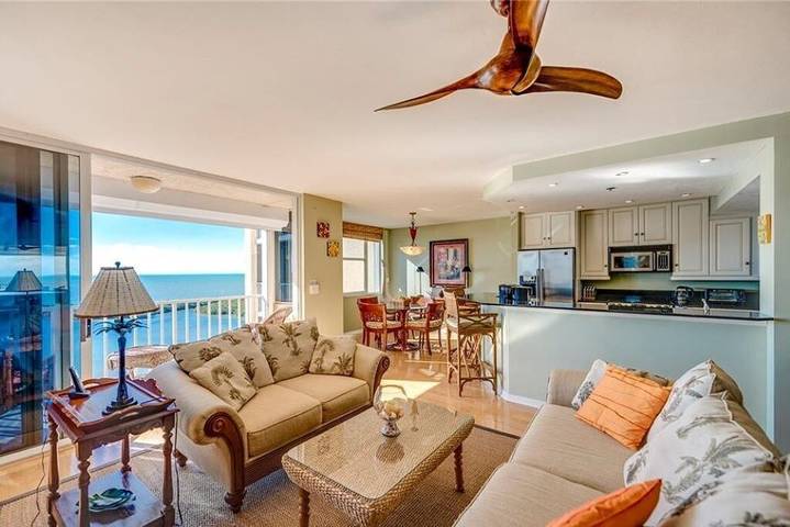 Holiday apartment for 4 people, with pool and balcony as well as hot tub - 1