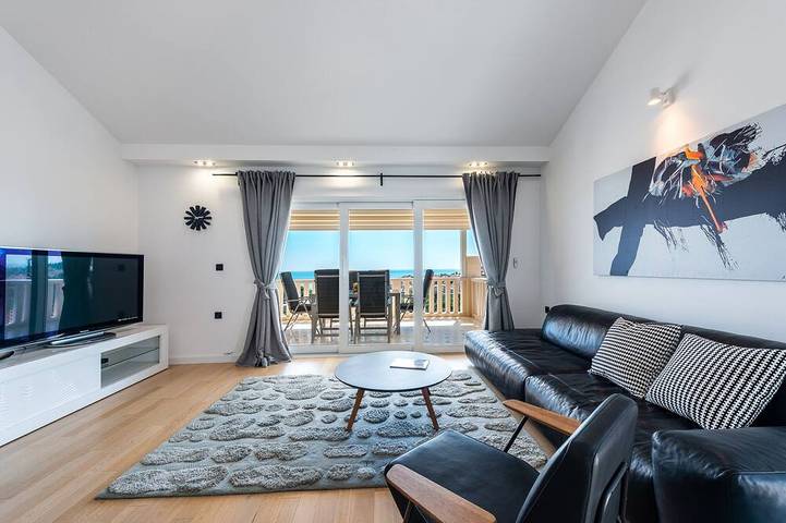 Ferienwohnung für 4 Personen, mit Pool und Terrasse sowie Garten - 1