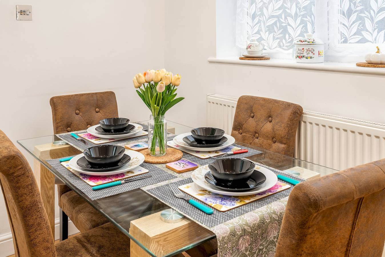 Family Friendly, Cosy 3 bed Home - Pass the Keys in Hertfordshire