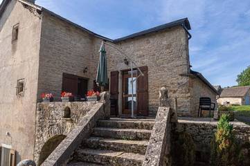 Gîte pour 4 personnes, avec terrasse à La Malène