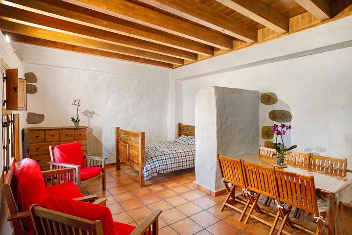 Vacation Home Mirador de Domingo with Mountain View, Sea View, Terraces & Garden in Gáldar, North Gran Canaria