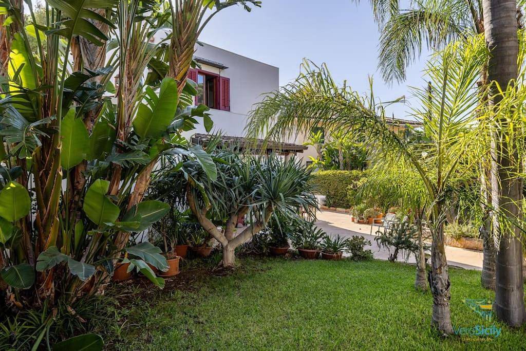 Villa in Terrasini, Provincia di Palermo