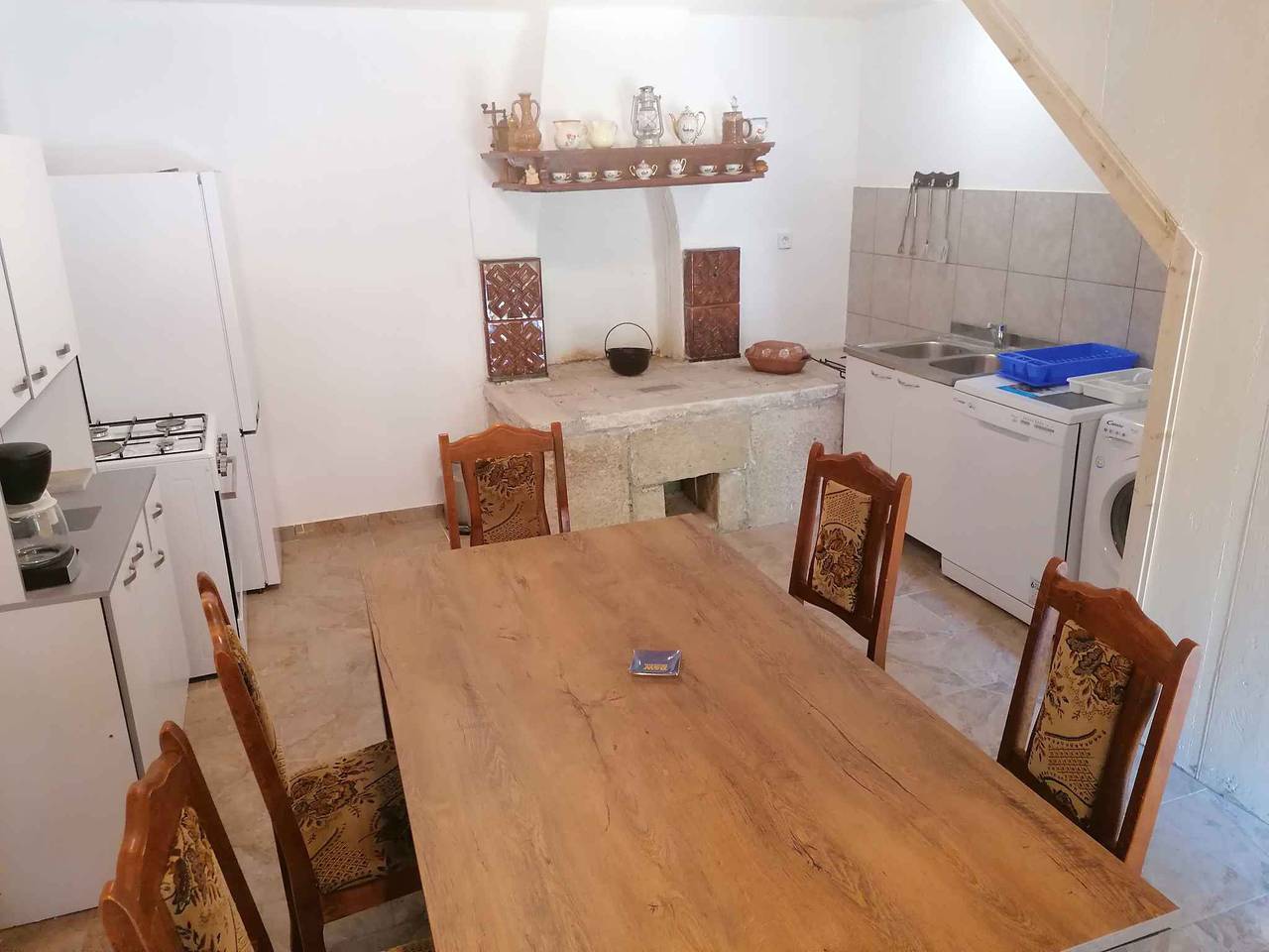 Ferienhaus mit großem Garten in Krnica, Marčana
