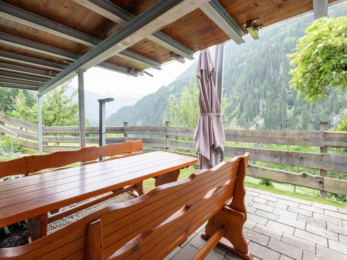 Ferienwohnung für 6 Personen, mit Sauna und Garten sowie Balkon in Tobadill