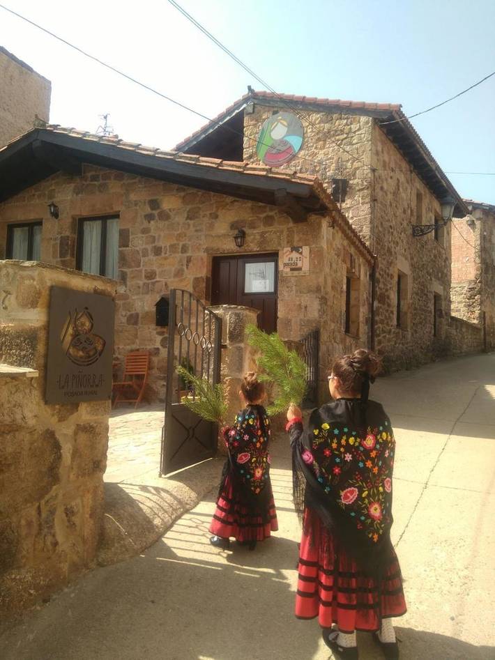 Hotel para 2 personas, con Balcón y Terraza en Abejar
