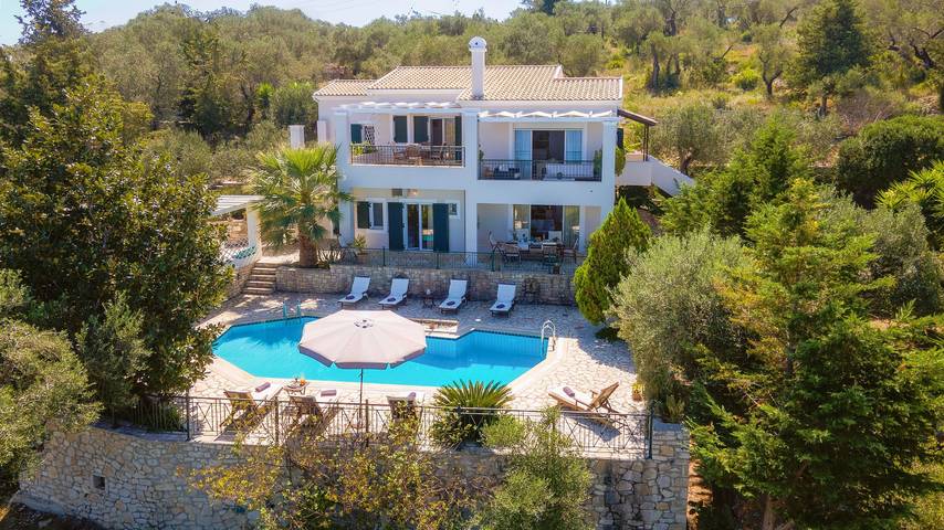 Villa pour 8 personnes, avec jardin et vue dans Paxos - 2