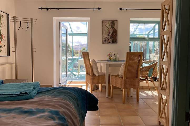 Entire apartment, The Blue Studio at Taras Land in County Cork
