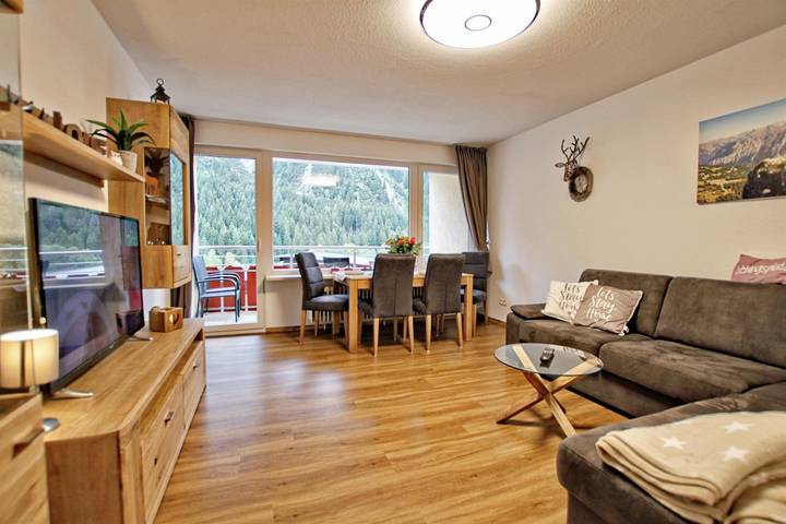 Ferienwohnung für 4 Personen, mit Balkon und Garten sowie Sauna im Kleinwalsertal - 2