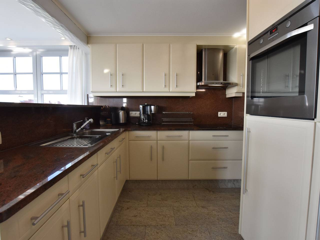 Entire apartment, Apartment in De Haan near the Beach in De Haan, Belgian Coast