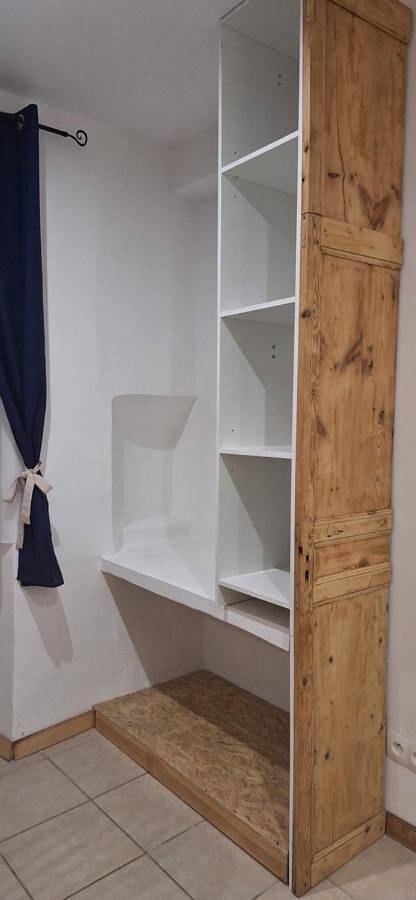 Appartement entier, Charming Apartment in La Redorte in La Redorte, Région de Carcassonne