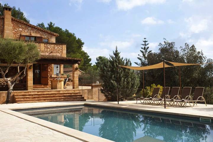 Finca mit Pool für 9 Personen, mit Garten und Balkon in Manacor