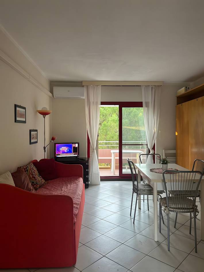 Maison de vacances 'Bilocale Con Terrazza E Piscina' avec climatisation in Marina di Bibbona, Bibbona