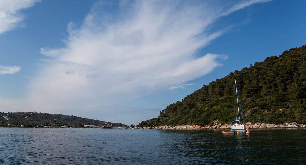 Barco para 4 personas con jacuzzi in Volos, Magnisia
