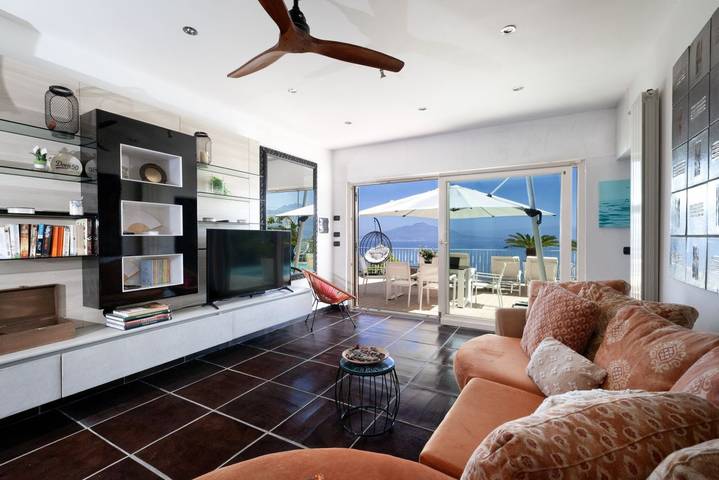 Villa per 13 persone, con Vista oceano e Balcone/Terrazza nonché Piscina a Sorrento