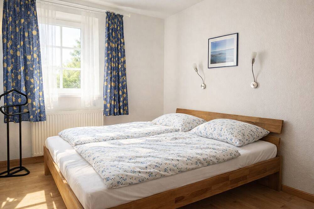 Ganze Wohnung, Hof Kracht – \"Bernstein\" Wohnung für 6(-8) Personen mit Terrasse & Ostseeblick in Putgarten, Rügen